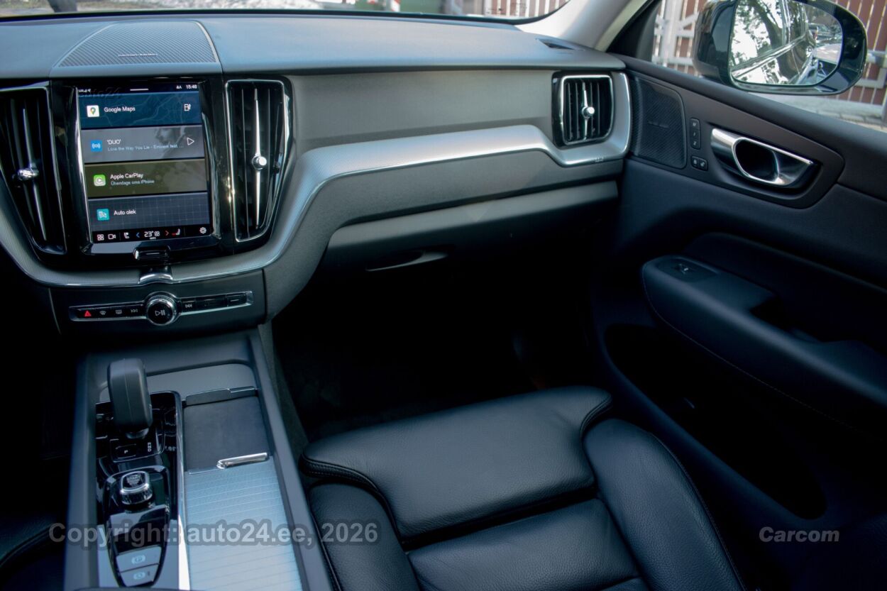 Volvo XC60 AWD DARK Plus Intelli Safe PRO Wntr 2.0 T8 Recharge PHEV Long Range MY2023 335 kW