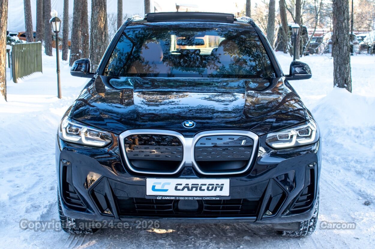 BMW iX3 M-Sport Shadowline Driving Professional 210 kW
