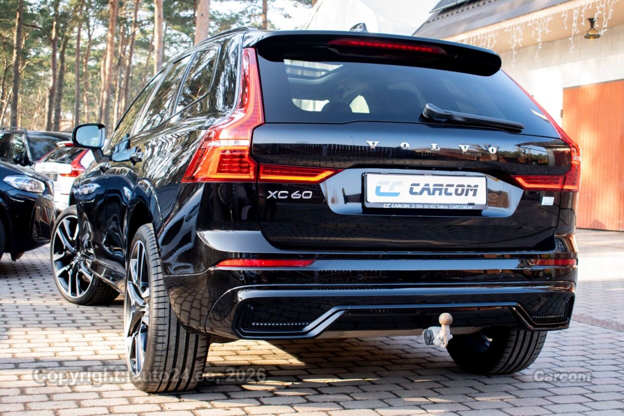 Volvo XC60 AWD DARK Plus Intelli Safe PRO Wntr 2.0 T8 Recharge PHEV Long Range MY2023 335 kW
