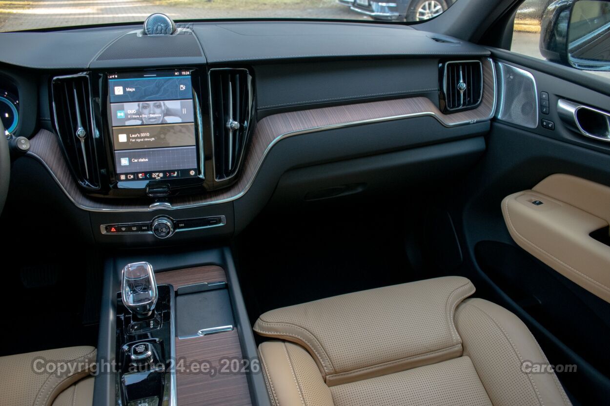 Volvo XC60 AWD B&W Ultimate DARK Intelli PRO Xenium Full 2.0 B4 AWD KERS MHEV Kerghübriid 145 kW