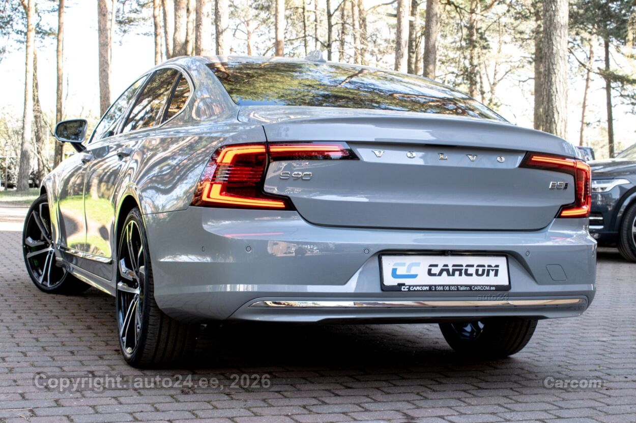 Volvo S90 AWD ULTIMATE BRIGHT XENIUM FULLOPT 2.0 B5 MHEV KERS Kerghübriid 183 kW