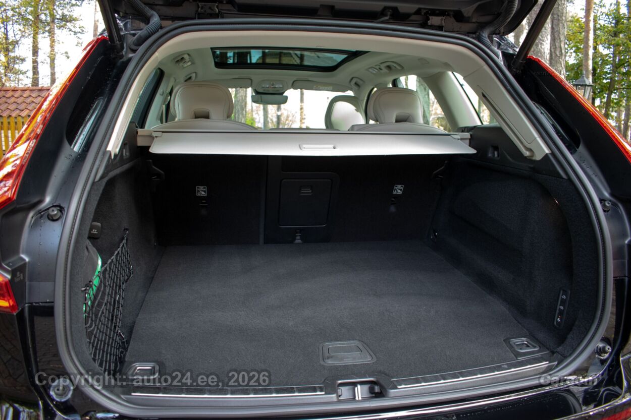 Volvo XC60 4C Ultimate Intelli PRO Xenium Wntr 2.0 T8 Recharge Long Range Plug In 335 kW