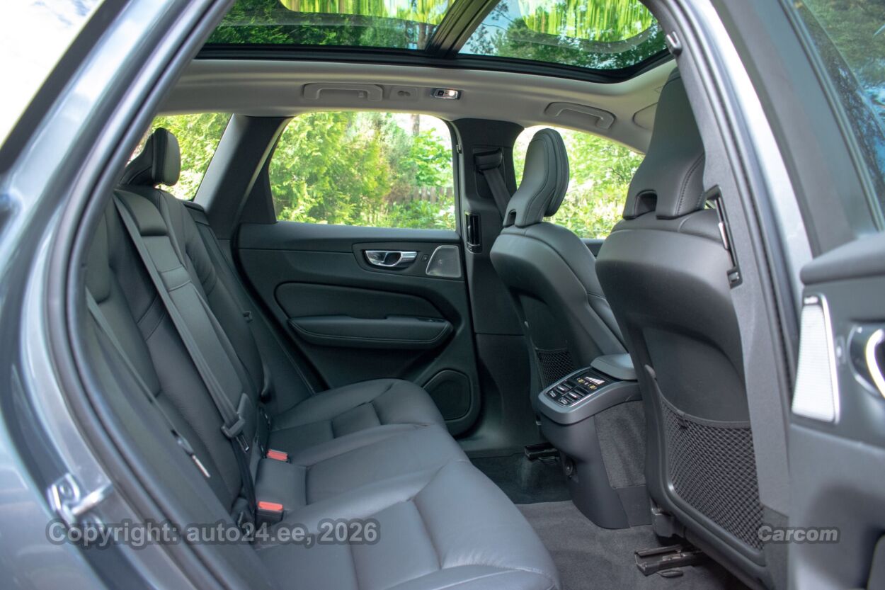 Volvo XC60 4C Inscription Intelli PRO Xenium Sky 2.0 B5 AWD KERS MHEV Kerghübriid 183 kW