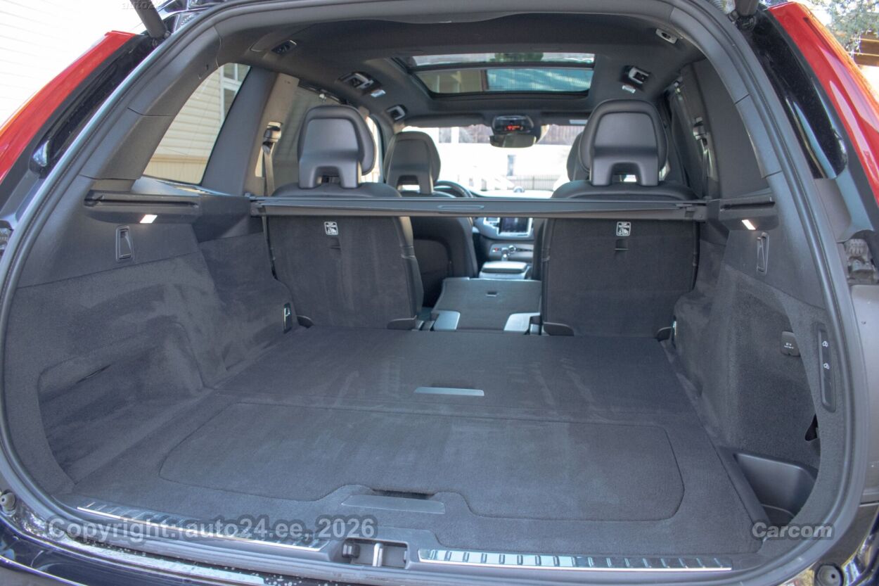 Volvo XC90 AWD R-Design Intelli PRO Xenium Wntr 2.0 D5 173 kW