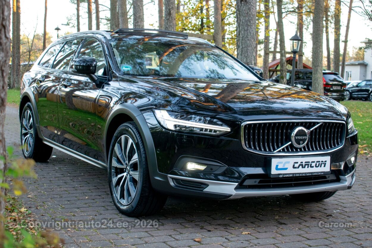 Volvo V90 Cross Country B&W Ultimate Intelli PRO Lux Wnt 2.0 B4 AWD KERS MHEV Kerghübriid MY2024 145 kW