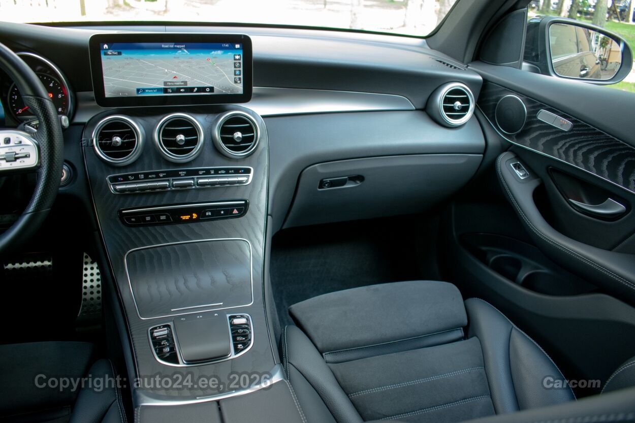 Mercedes-Benz GLC 300 de PHEV AMG Night 4M Wntr 2.0 PHEV Plug In Hybrid 225 kW