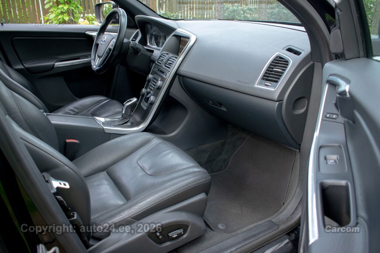 Volvo XC60 SUMMUM Intelli SAFE PRO Sky 2.0 MY2014 120 kW