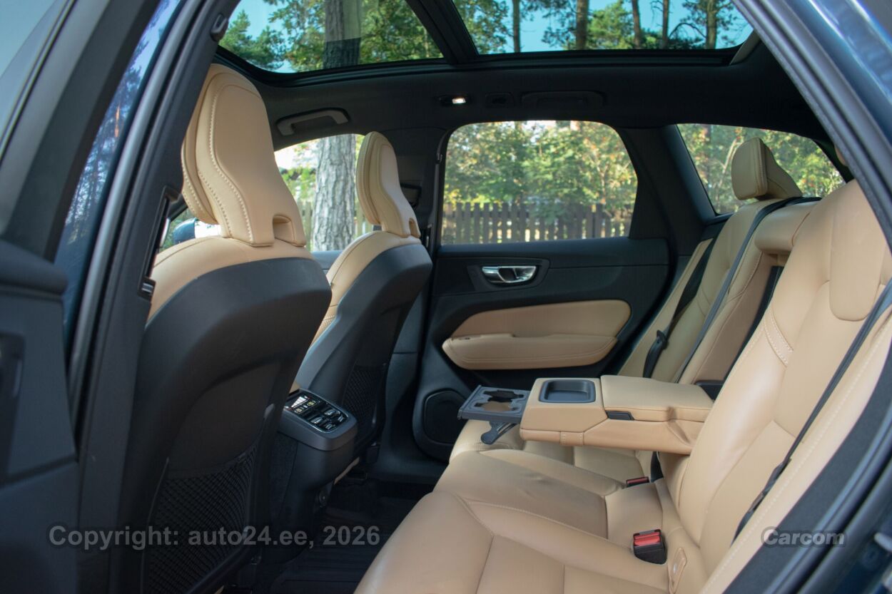 Volvo XC60 MY22 Google Inscription Intelli SAFE Lux Wntr 2.0 B5 MHEV Kerghübriid 183 kW