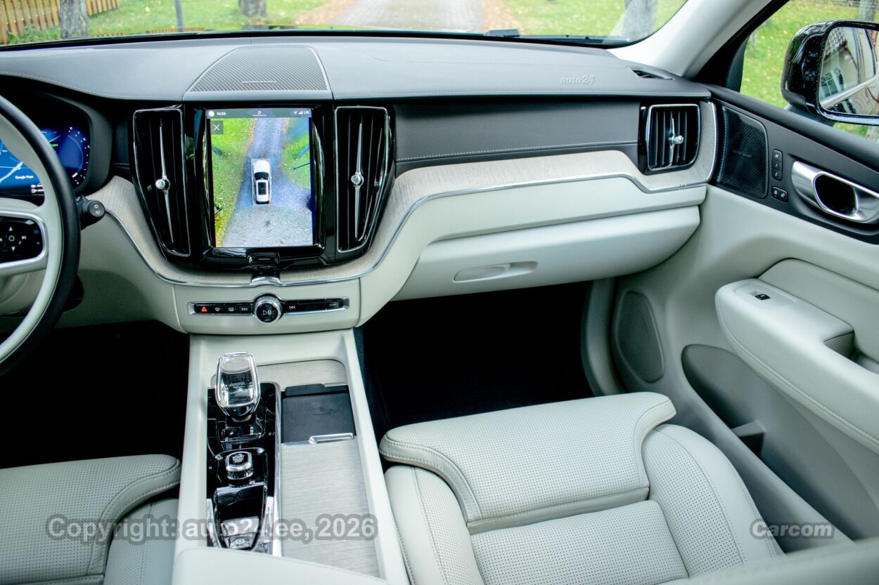 Volvo XC60 4C Ultimate Intelli PRO Xenium Wntr 2.0 T8 Recharge Long Range Plug In 335 kW