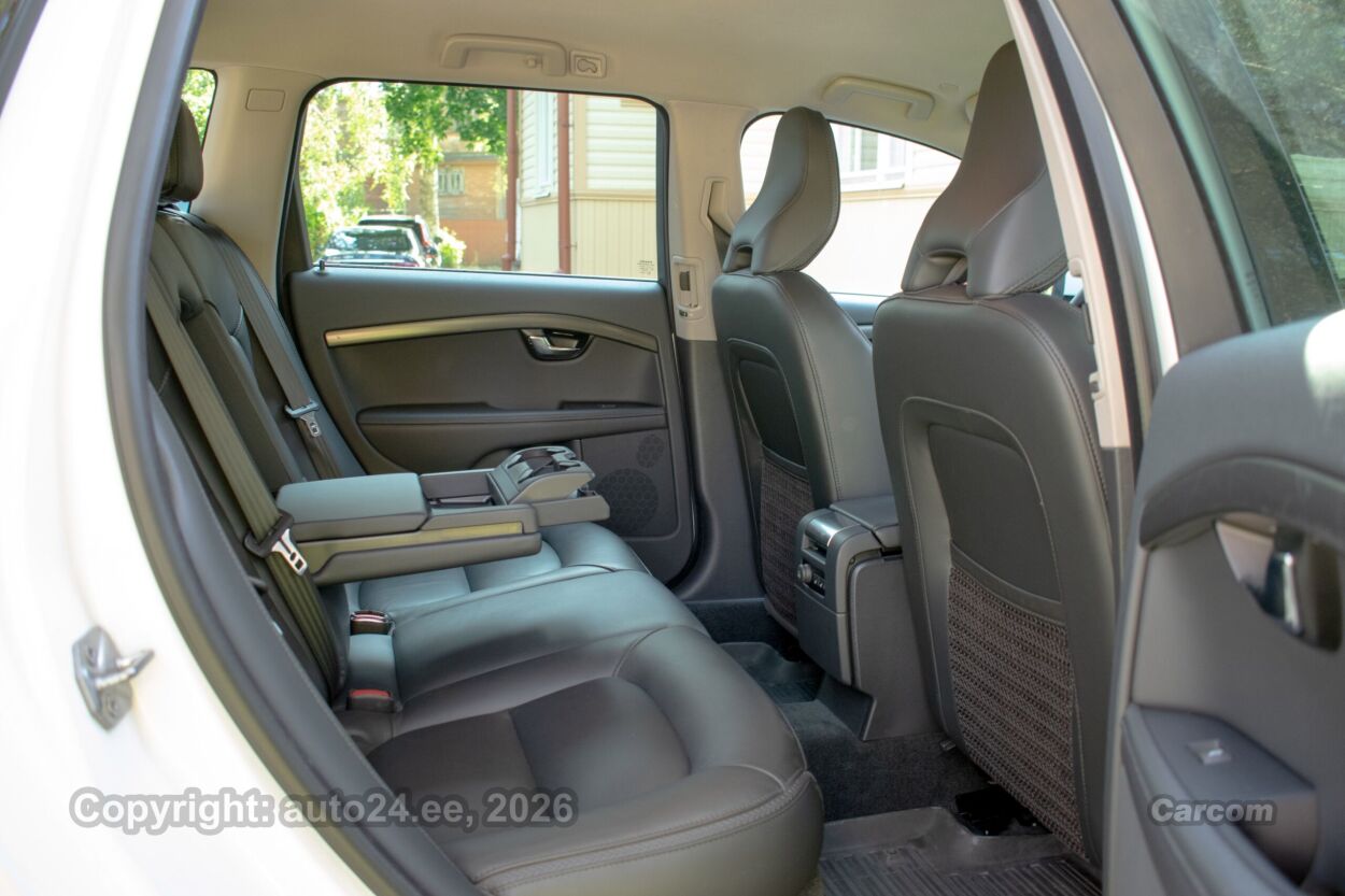 Volvo XC70 Summum Intelli Safe Wntr 2.4 D4 AWD MY2016 133 kW