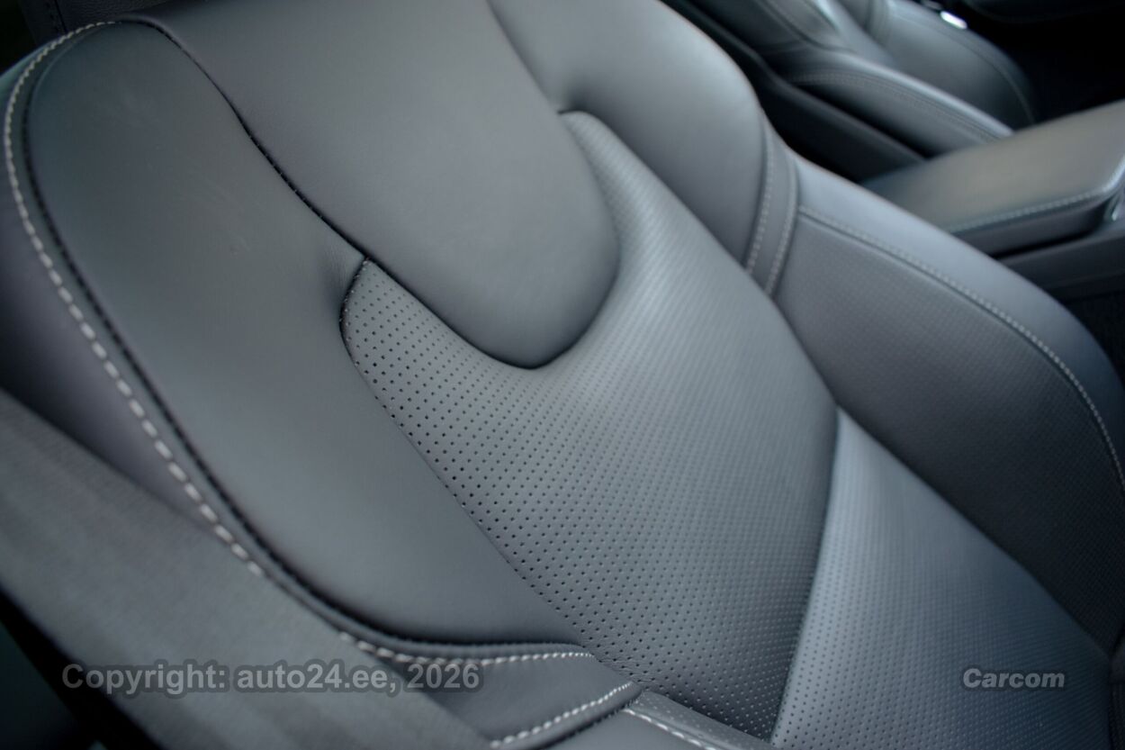 Volvo XC60 AWD T8 Inscription Intelli PRO Xenium Wntr Fu 2.0 T8 Recharge PHEV Long Range 288 kW