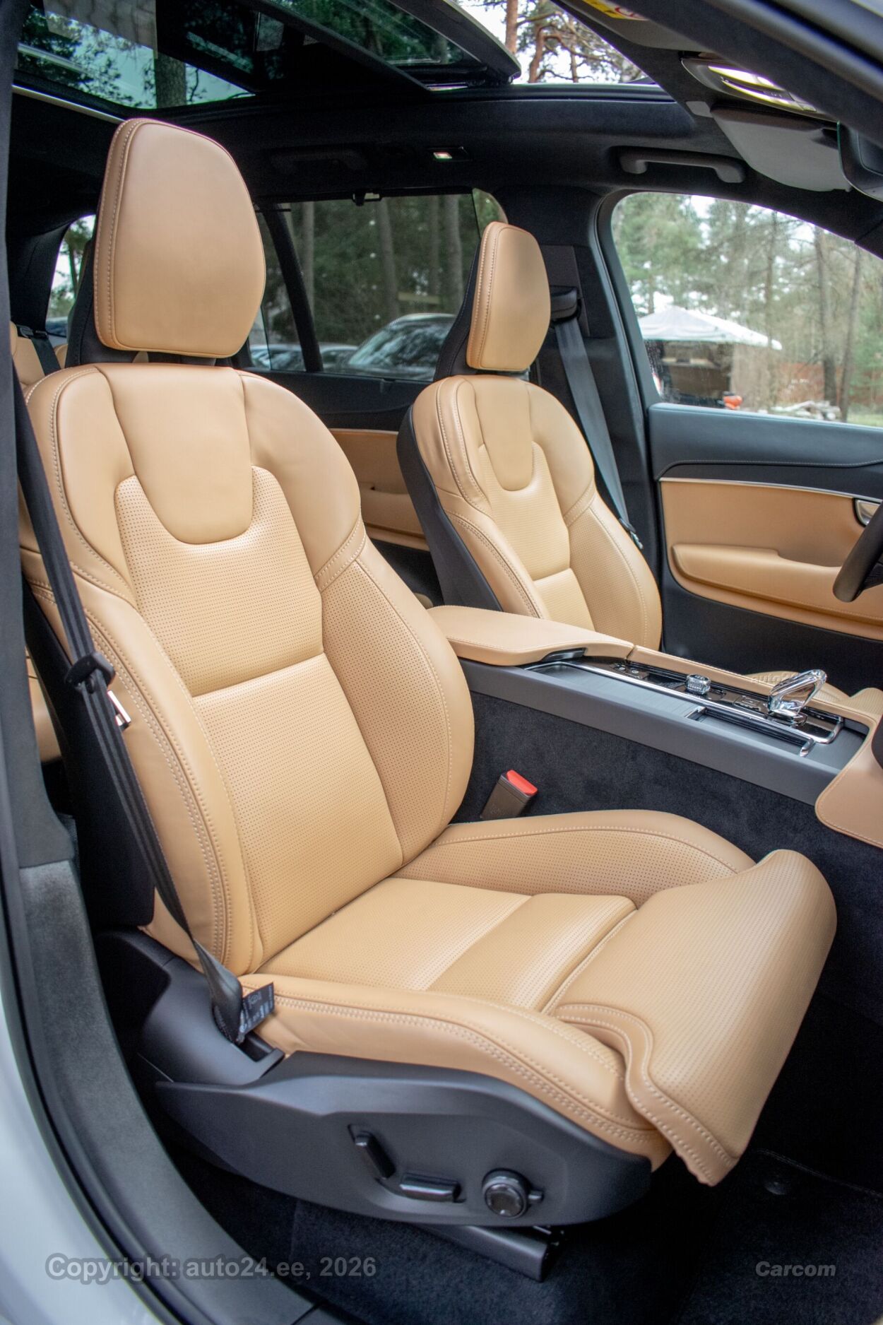 Volvo XC90 7s MY24 Ultimate Bright Xenium Intelli PRO Wn 2.0 B5 KERS MHEV Kerghübriid 183 kW