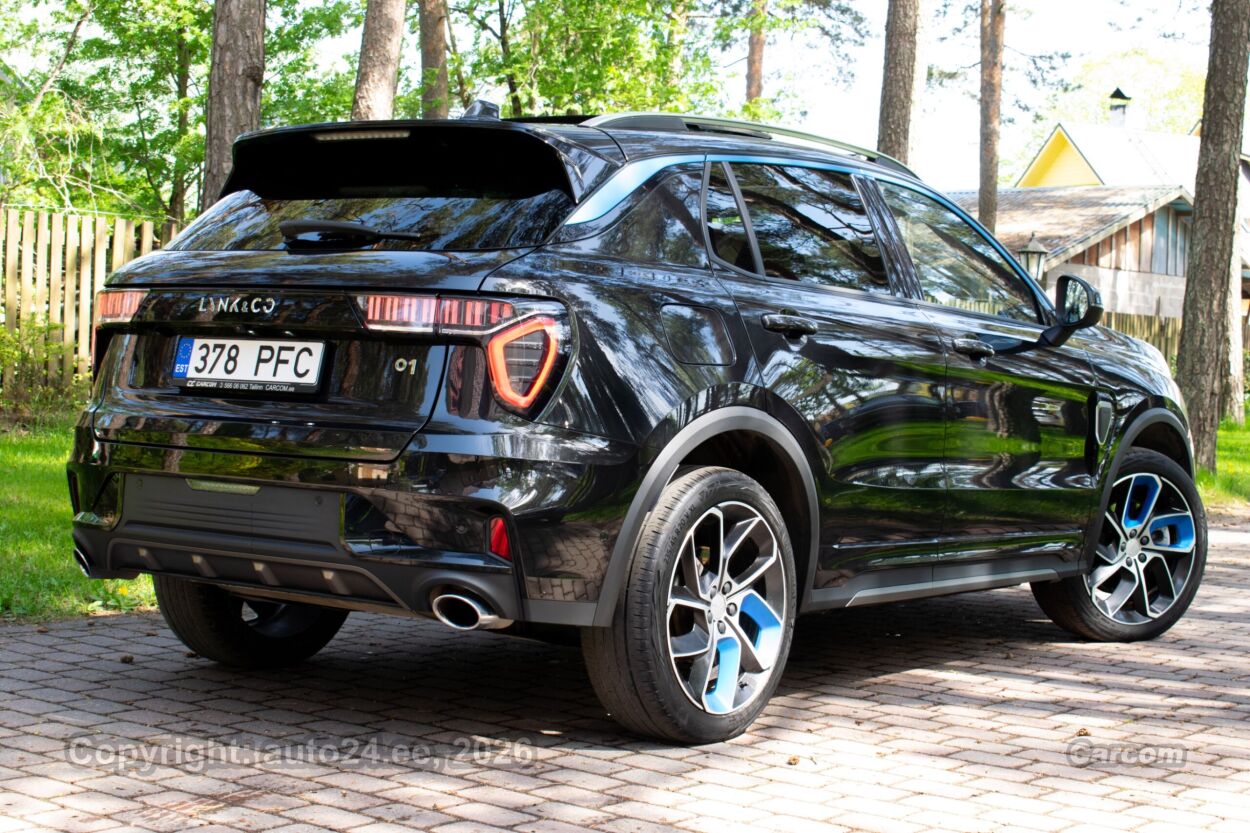 Lynk & Co 01 MORE PHEV Recharge Intelli Safe PRO 1.5 PHEV Plug-In Hybrid 192 kW