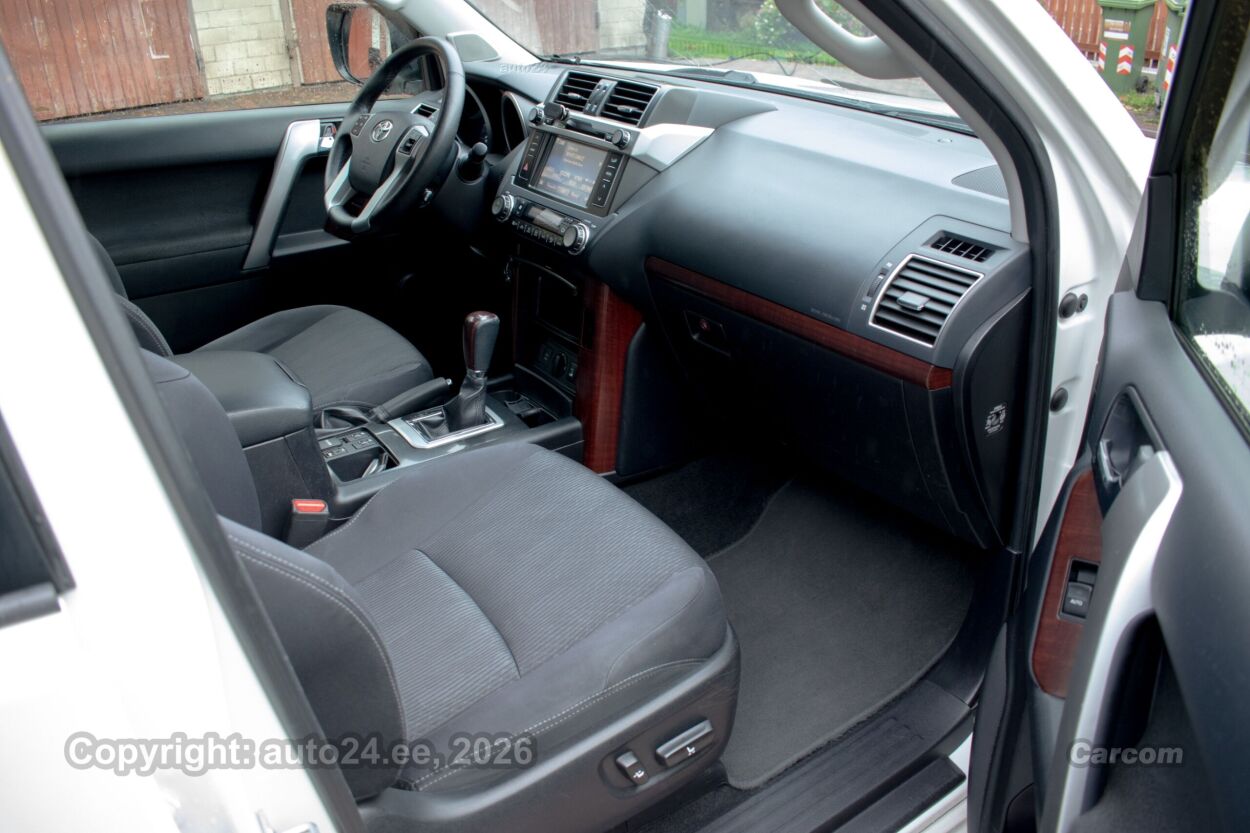 Toyota Land Cruiser 150 Executive N1 2.8 130 kW