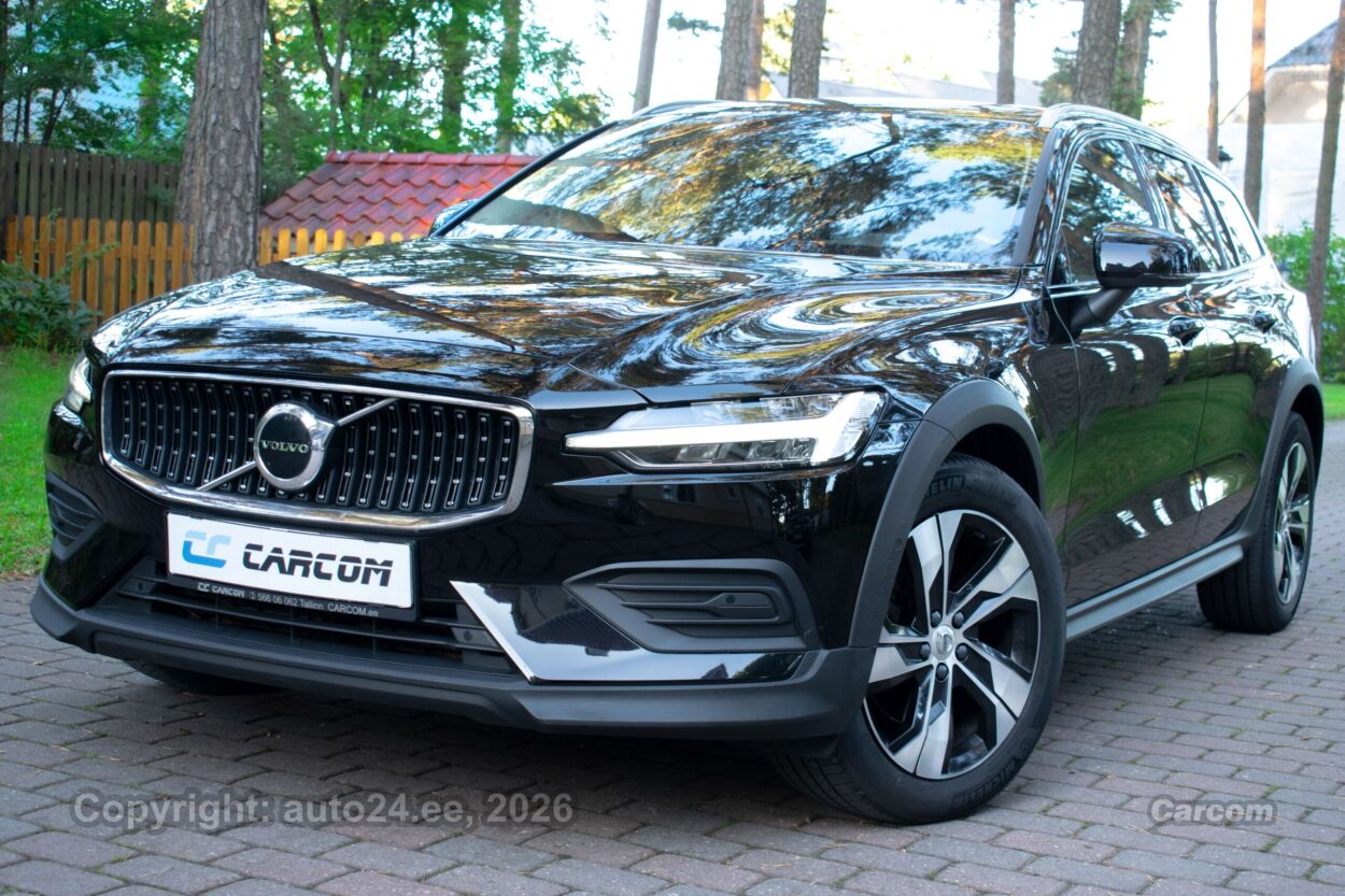 Volvo V60 Cross Country AWD PLUS Intelli Safe PRO Wntr 2.0 B4 AWD MHEV Kerghübriid 145 kW
