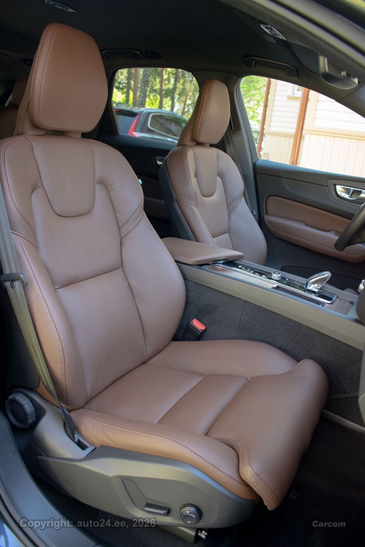 Volvo XC60 AWD Inscription Intelli Safe PRO Wntr 2.0 B5 MHEV Kerghübriid 184 kW