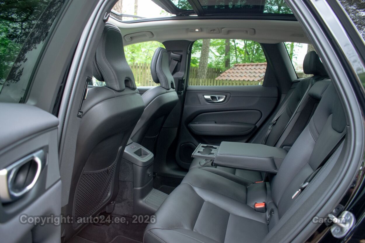 Volvo XC60 AWD T6 Long Range Bright Intelli PRO Wntr 2.0 T6 Recharge Plug-In Long Range 293 kW