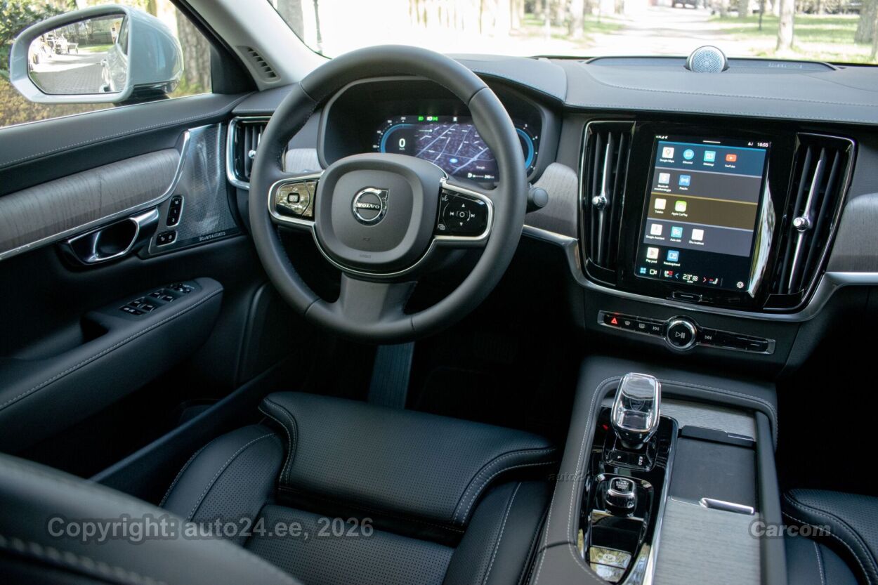 Volvo S90 AWD ULTIMATE BRIGHT XENIUM FULLOPT 2.0 B5 MHEV KERS Kerghübriid 183 kW