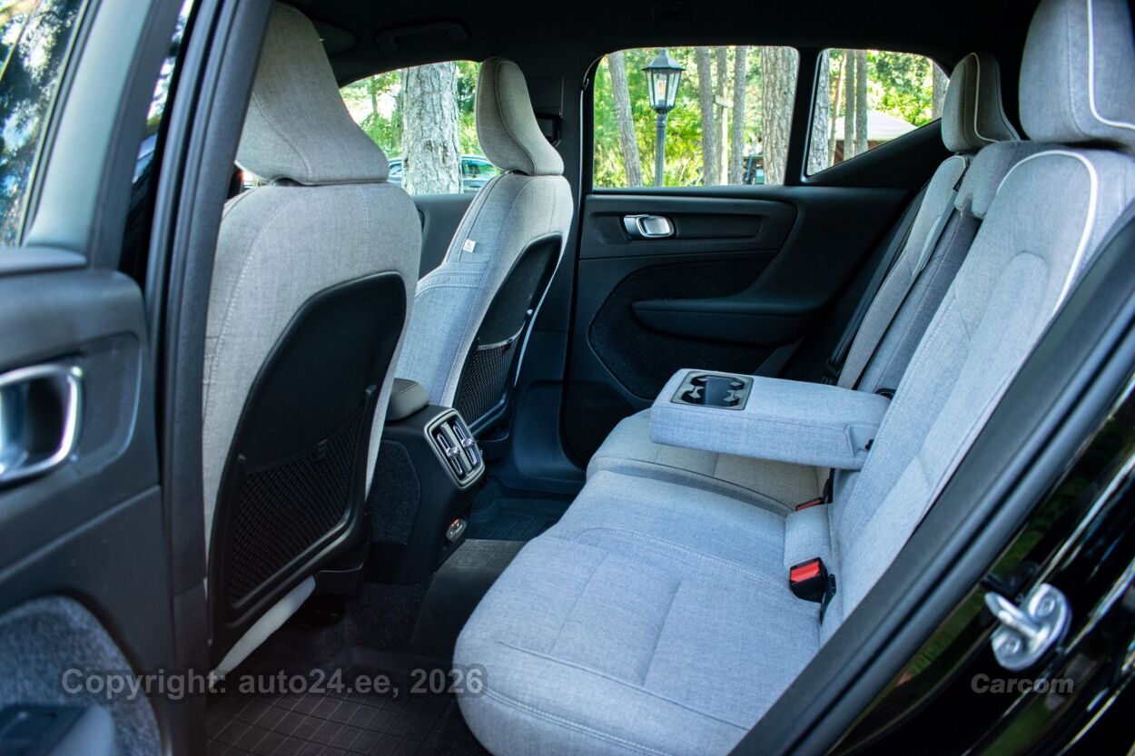 Volvo XC40 DARK P6 Intelli Wntr PRO Recharge 170 kW