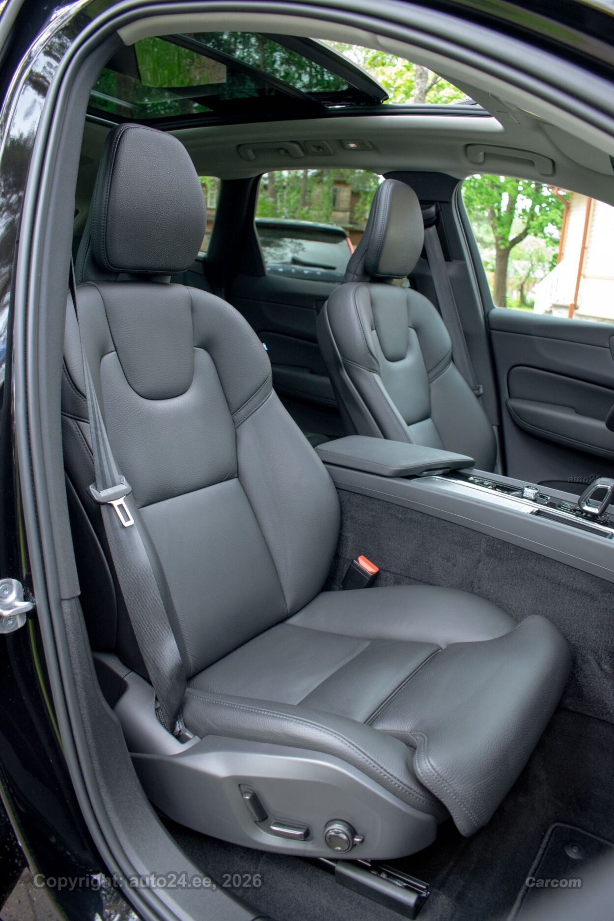 Volvo XC60 AWD T6 Long Range Bright Intelli PRO Wntr 2.0 T6 Recharge Plug-In Long Range 293 kW