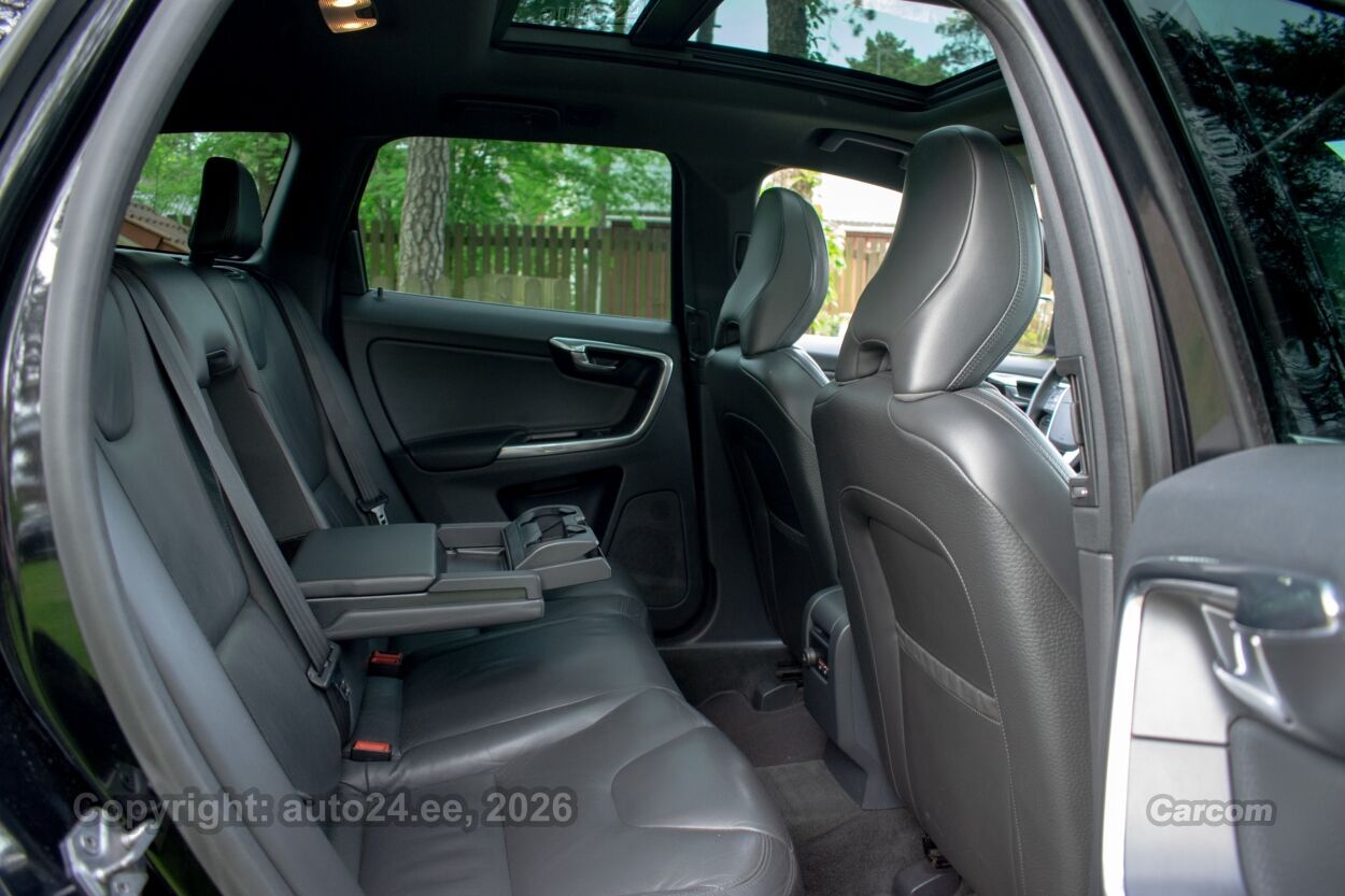 Volvo XC60 SUMMUM Intelli SAFE PRO Sky 2.0 MY2014 120 kW