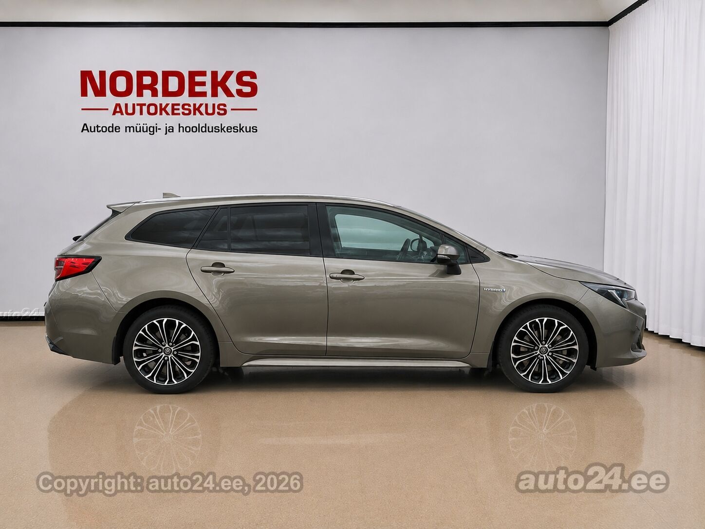 Toyota Corolla 2019, photo 4/10