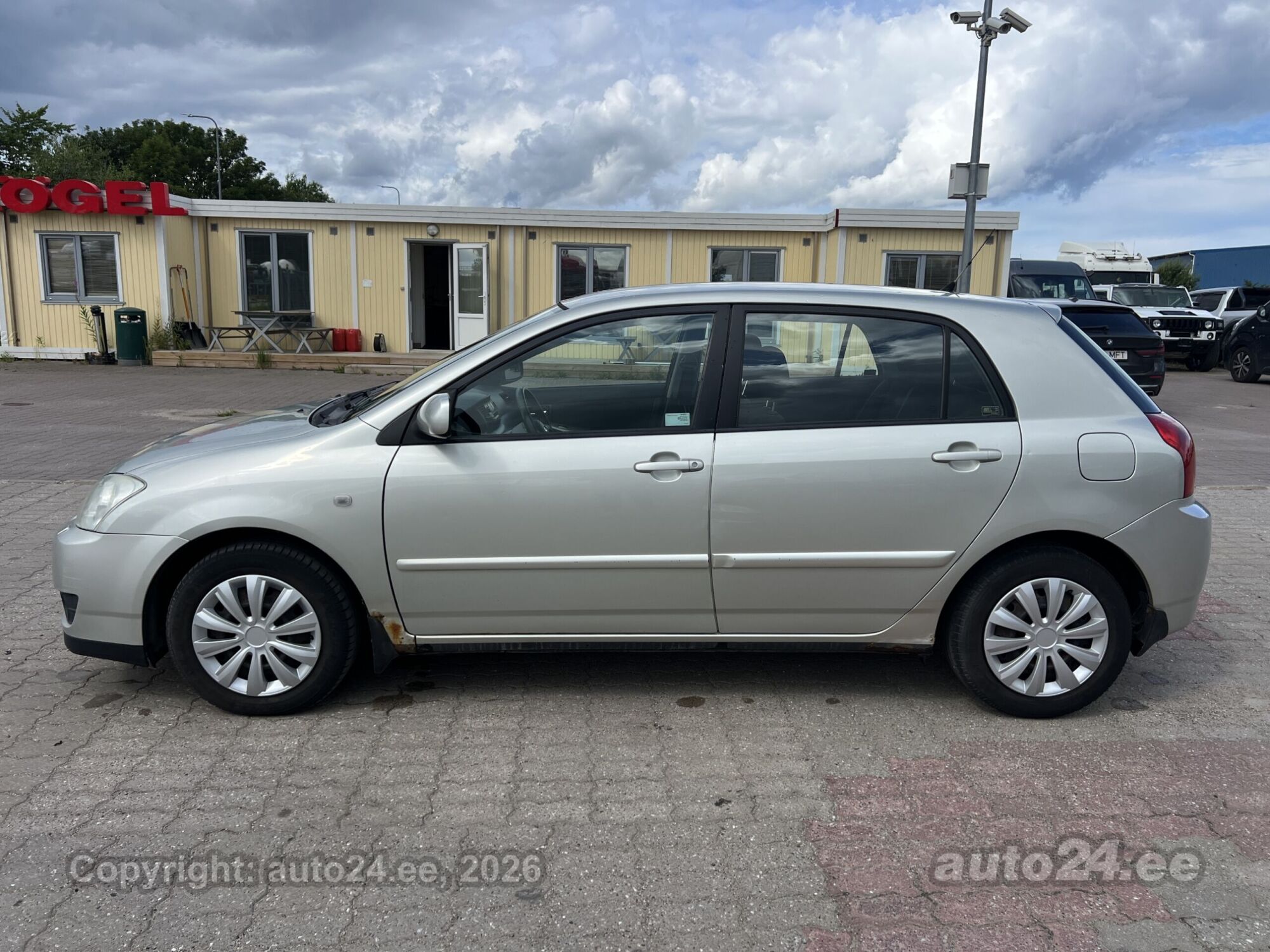 Toyota Corolla 1.6 81kW 2005, photo 4/10