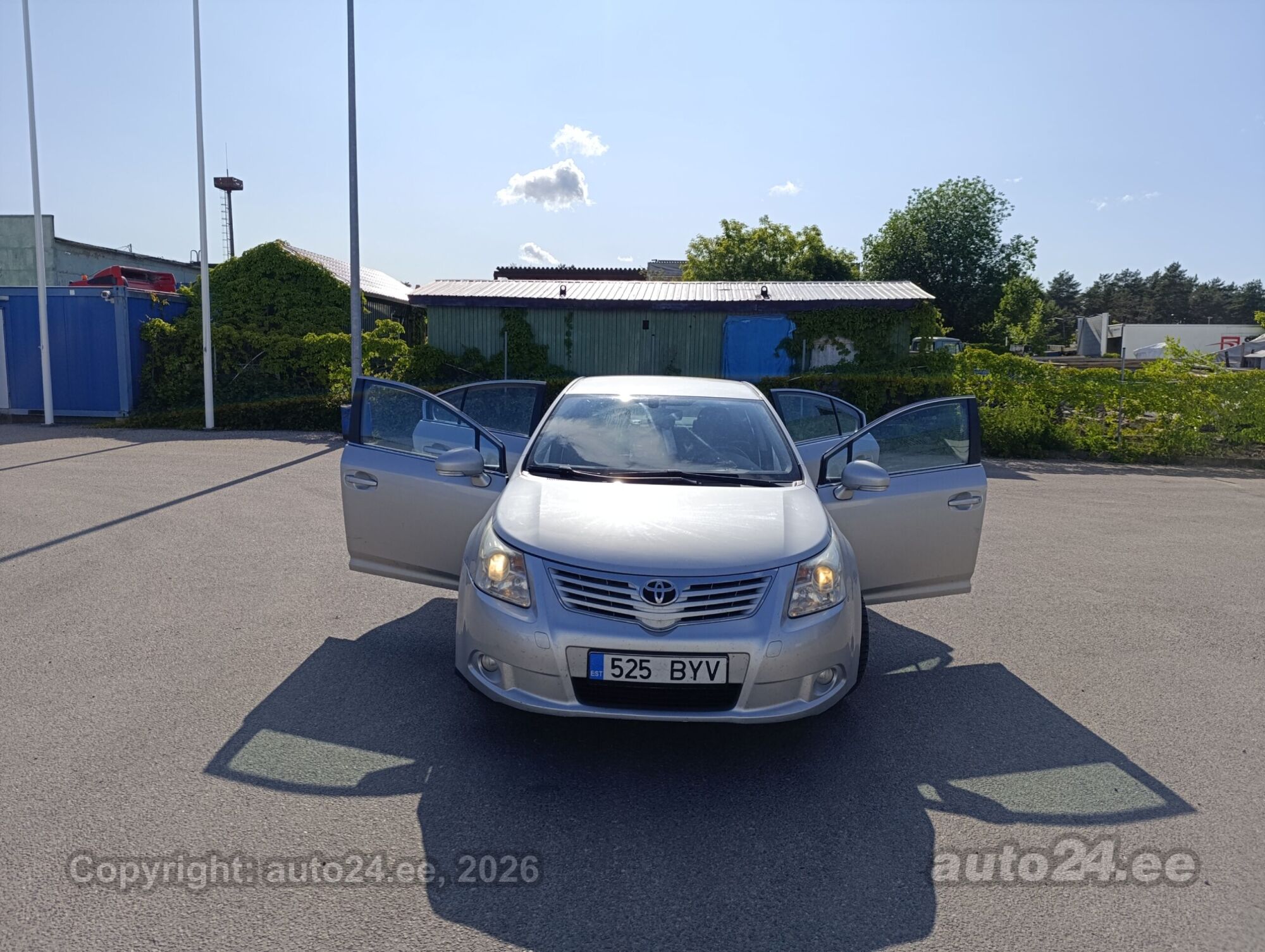 Toyota Avensis - 5