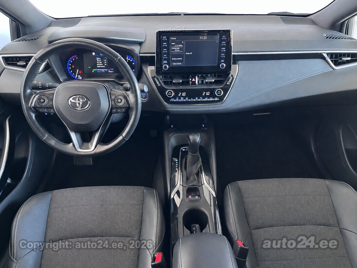 Toyota Corolla - 12