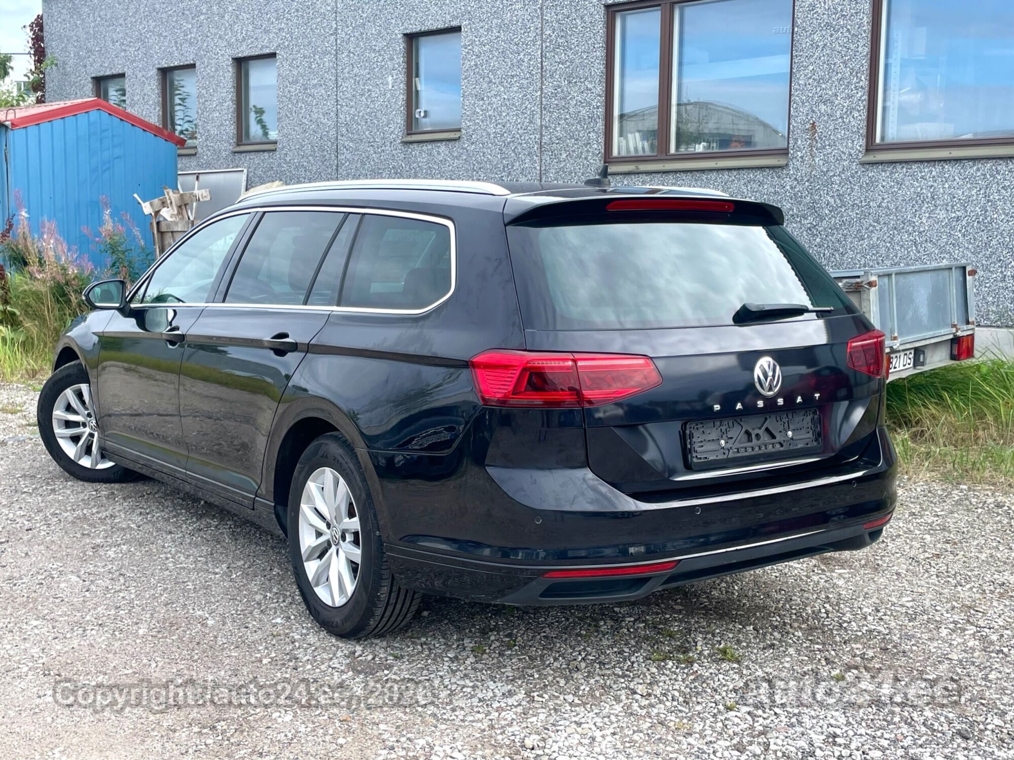 Volkswagen Passat - 2