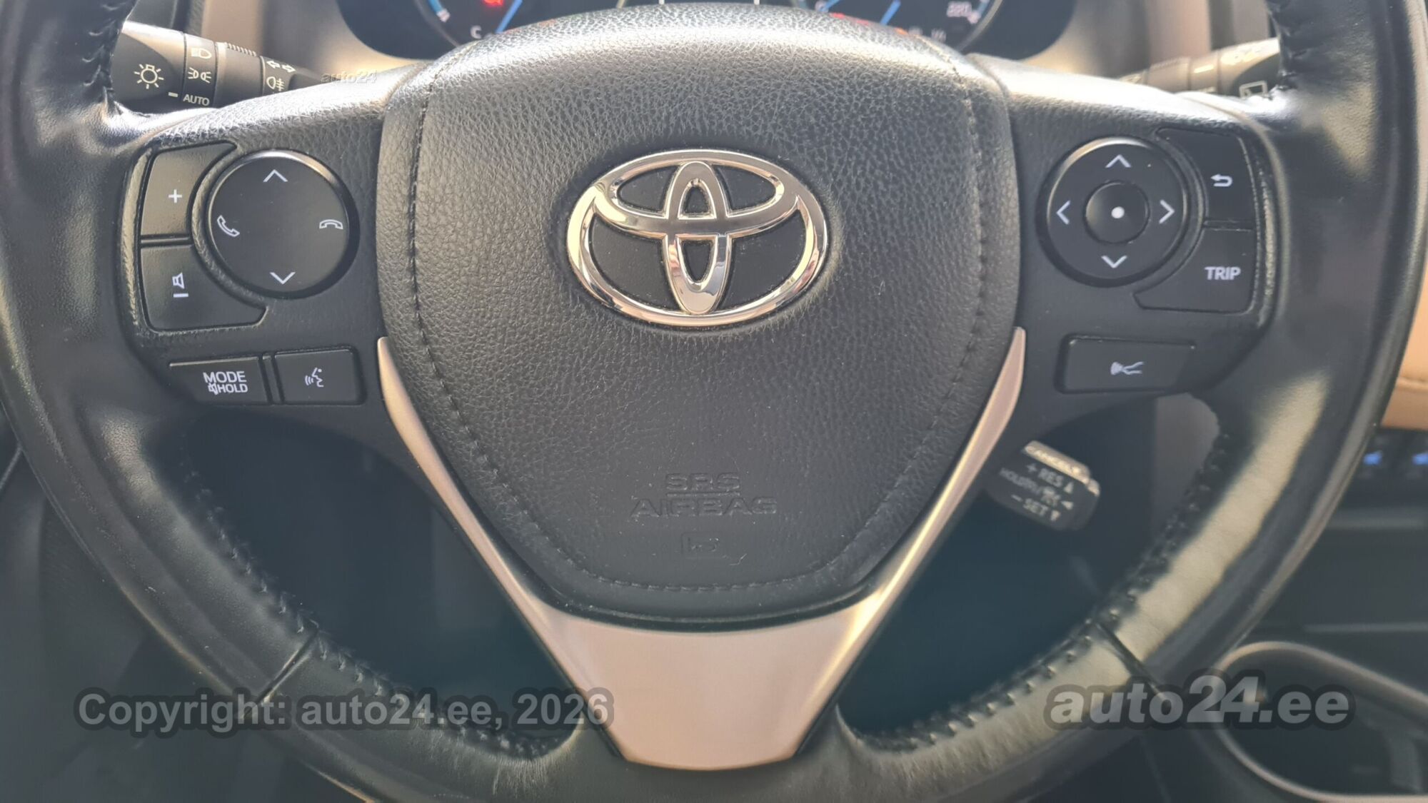 Toyota RAV4 - 10