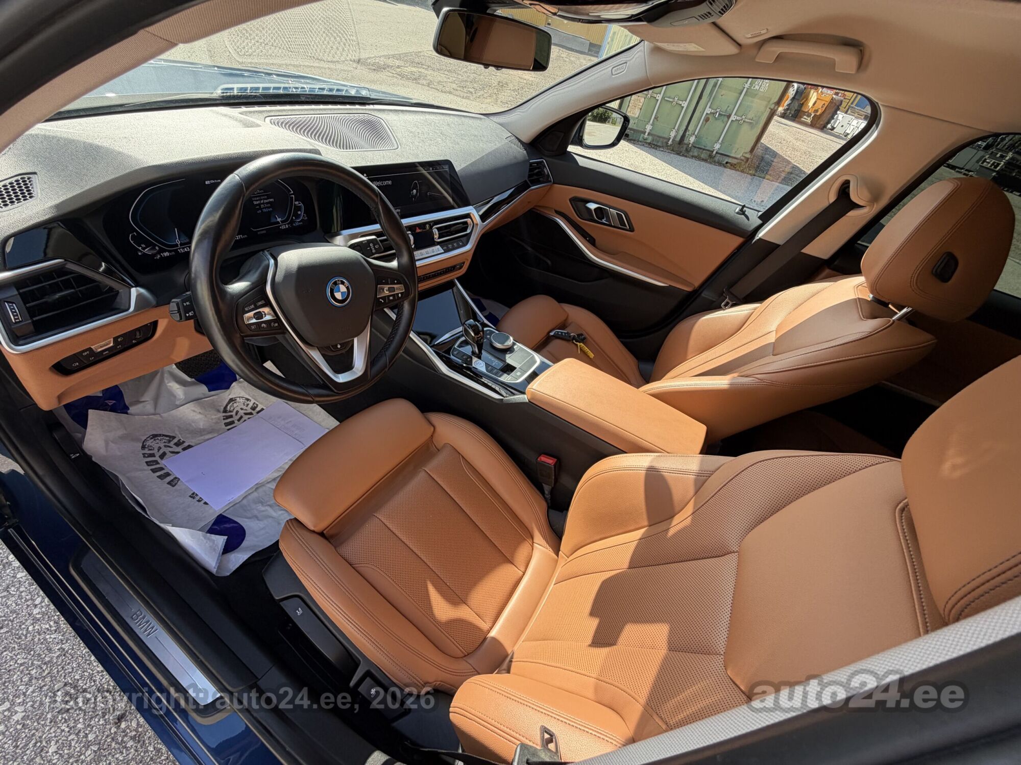 BMW 3-sarja 2022, photo 6/10