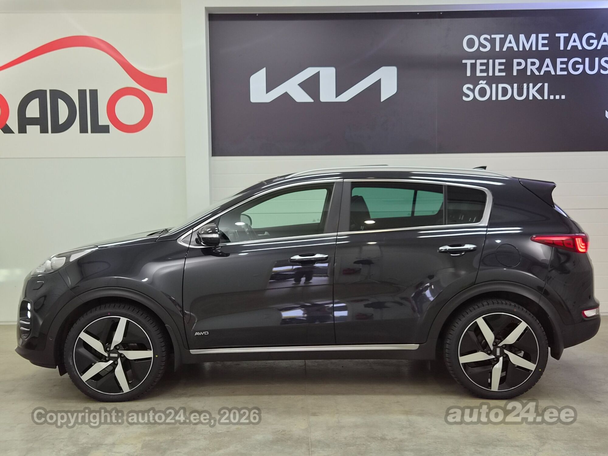 KIA Sportage - 1