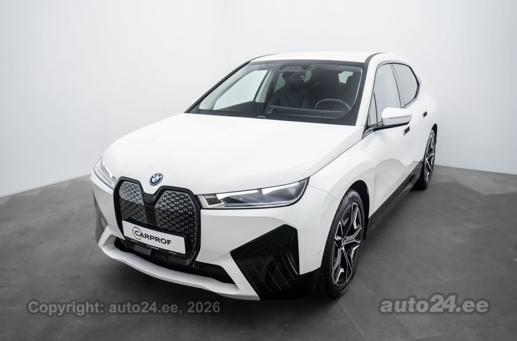 BMW iX