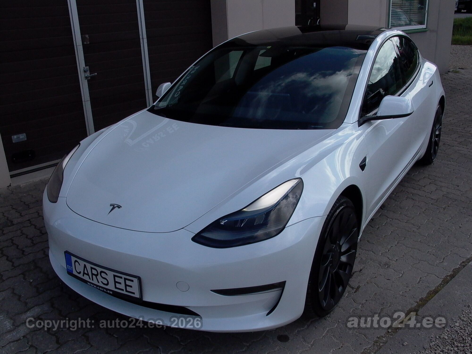 Tesla Model 3 2023, photo 2/10