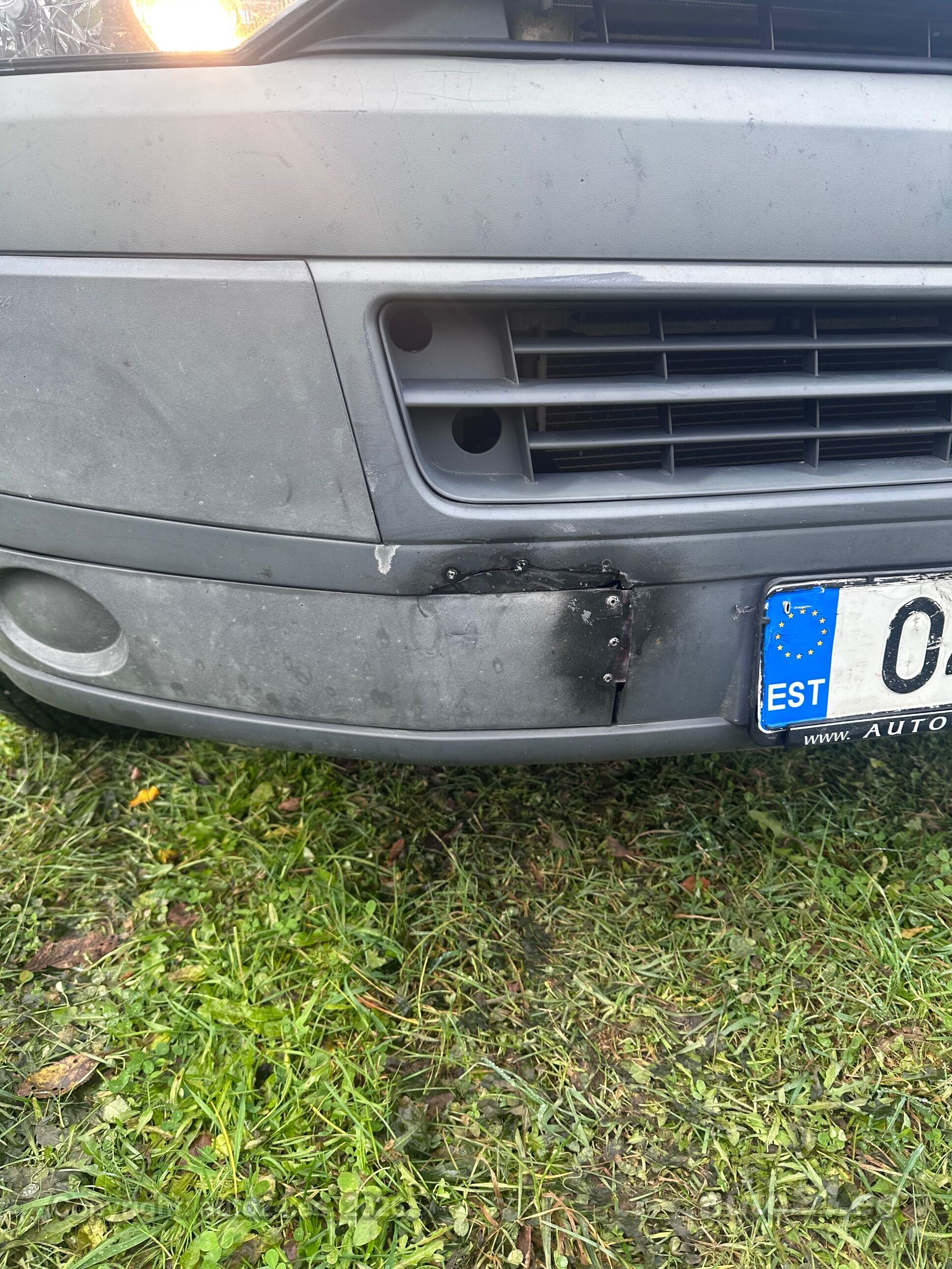 Volkswagen Transporter 2012 — photo 16