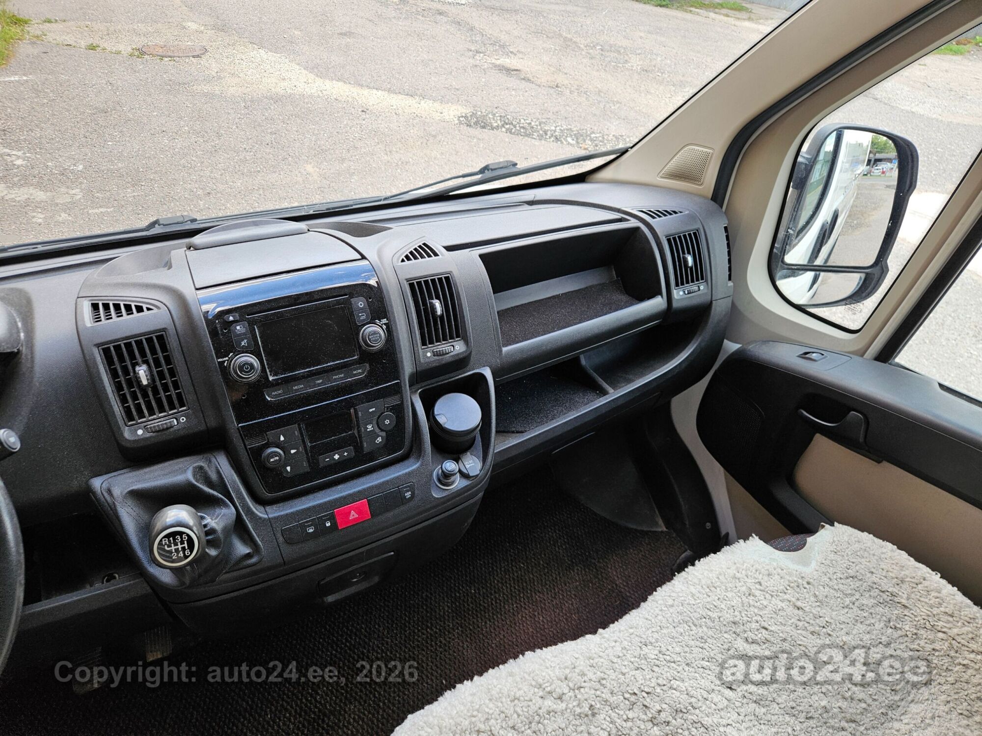 Peugeot Boxer 2.2 96kW 2016, kuva 7/10