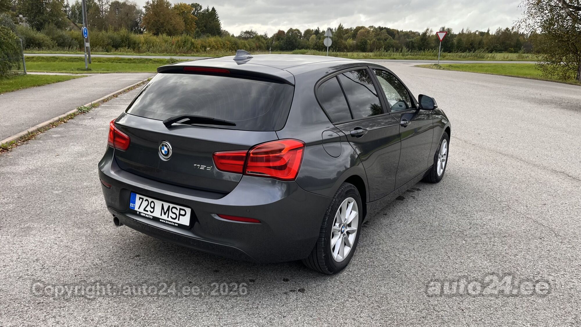 BMW 118 - 6