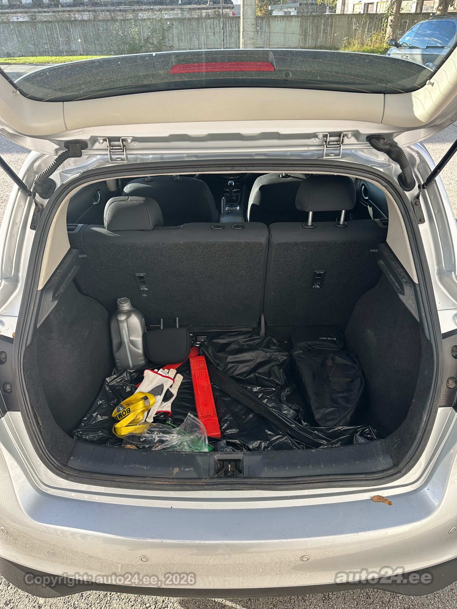 Nissan Pulsar 2015 — photo 6