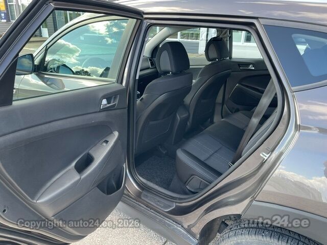Hyundai Tucson - 8