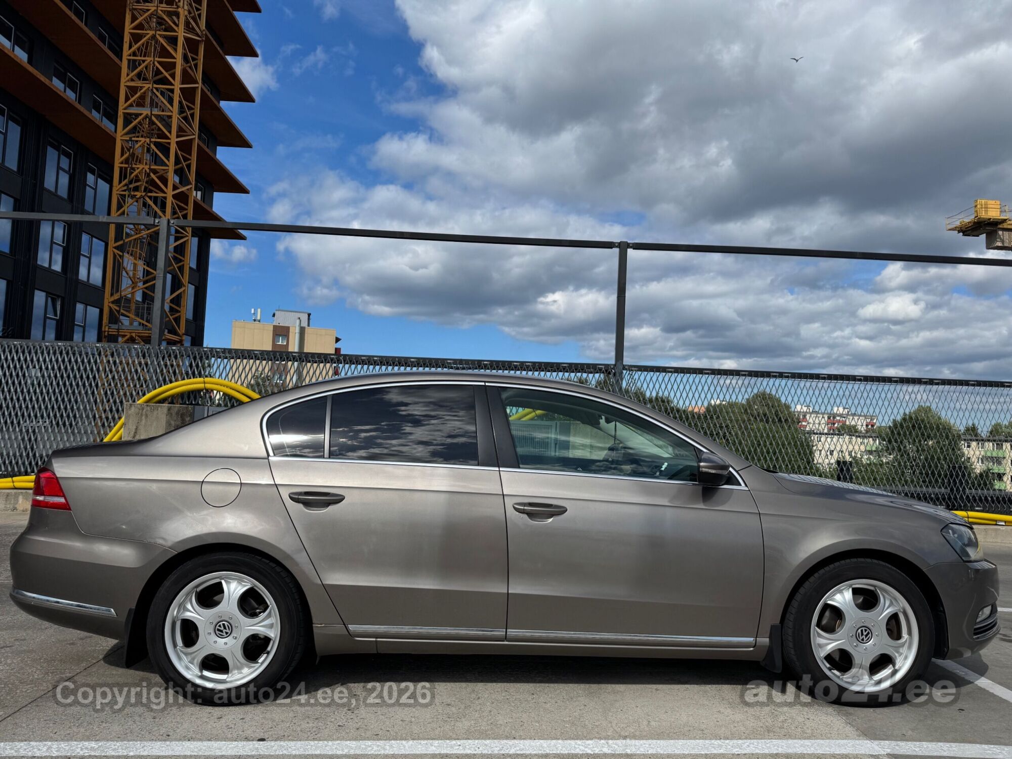 Volkswagen Passat 1.8 118kW 2011, kuva 7/10