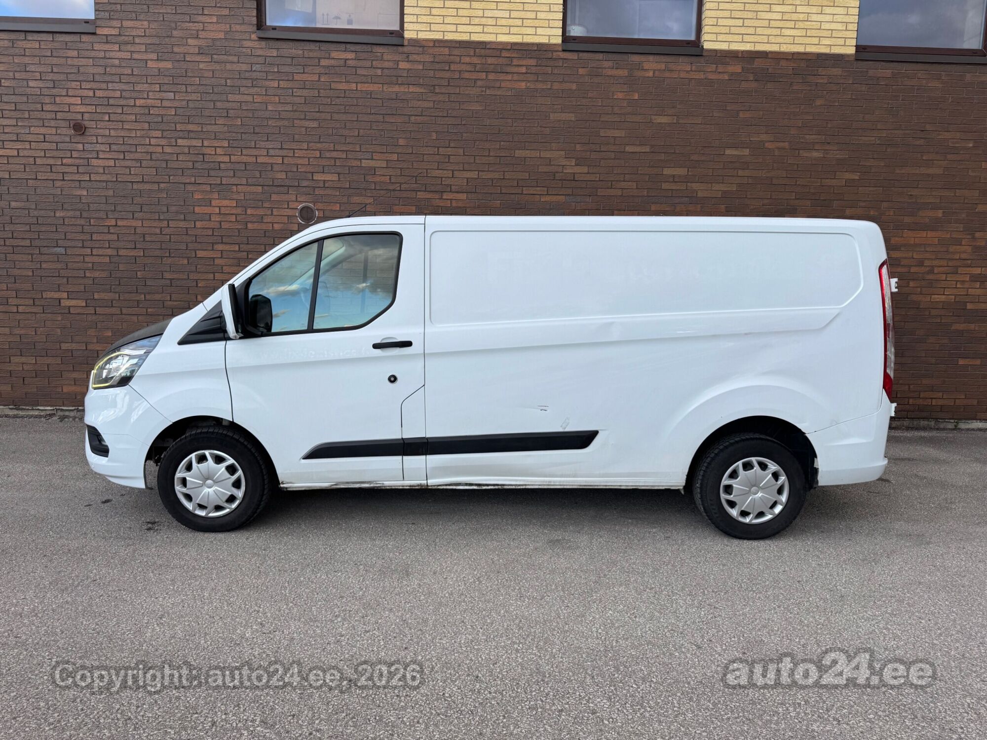 Ford Transit 2019, kuva 2/10