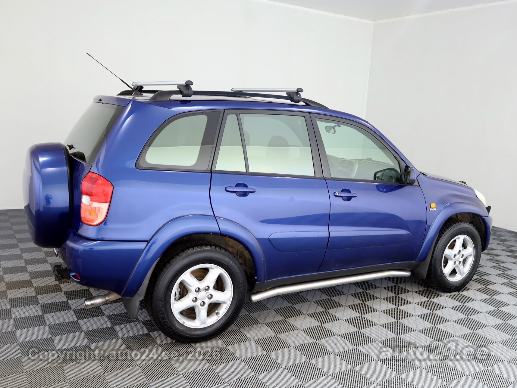 Toyota RAV4 - 3