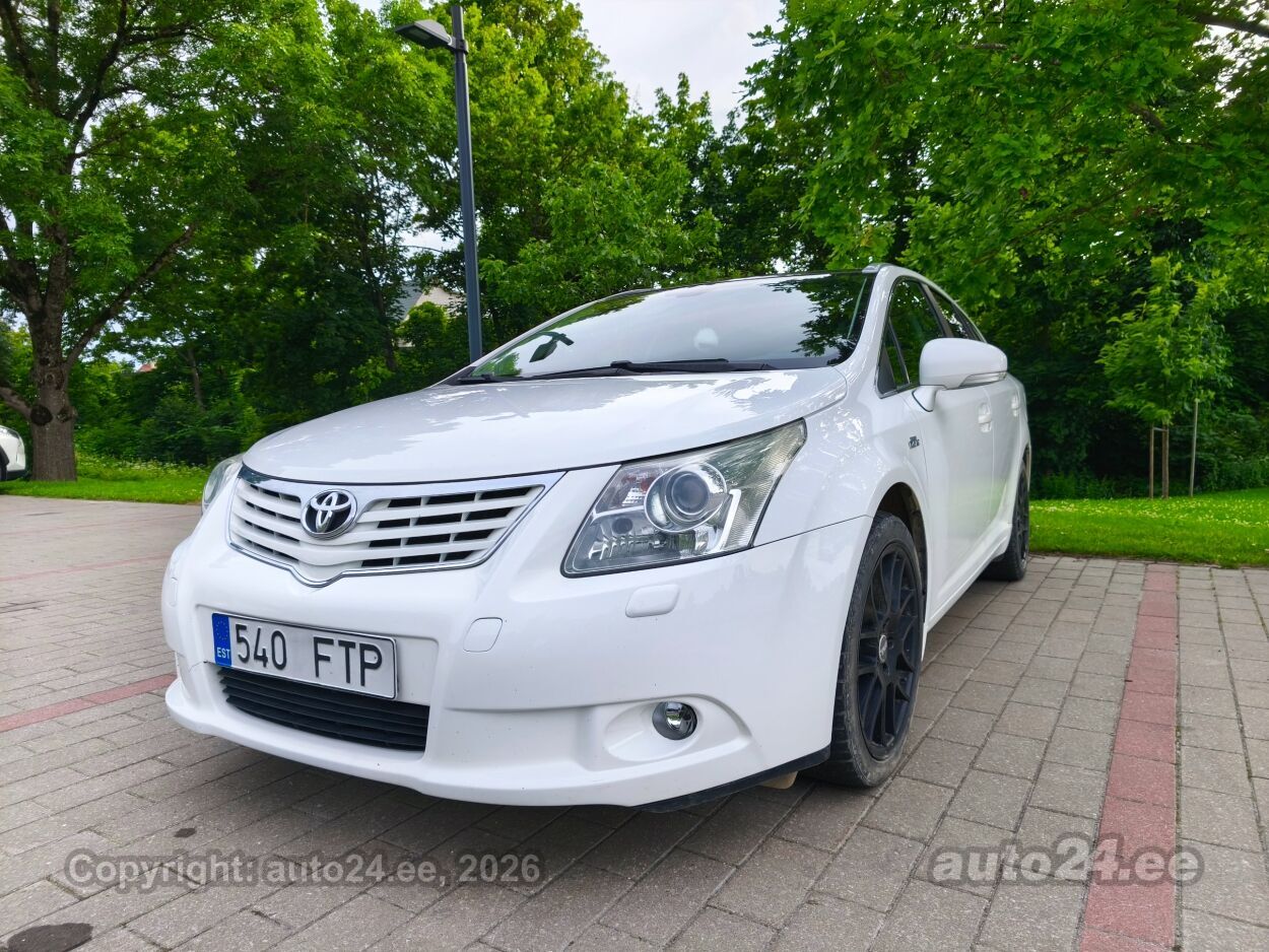 Toyota Avensis - 9