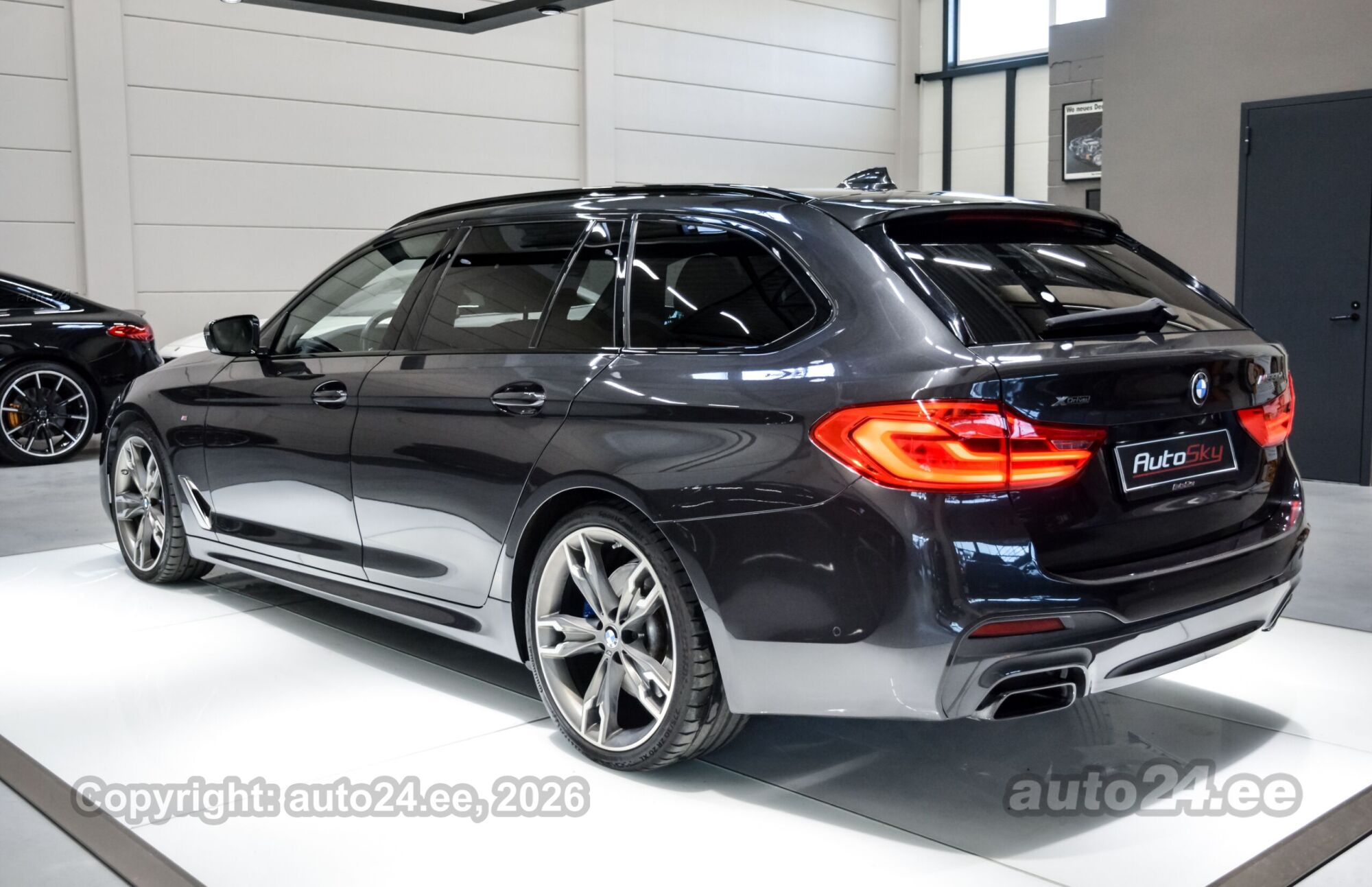BMW M550 - 4