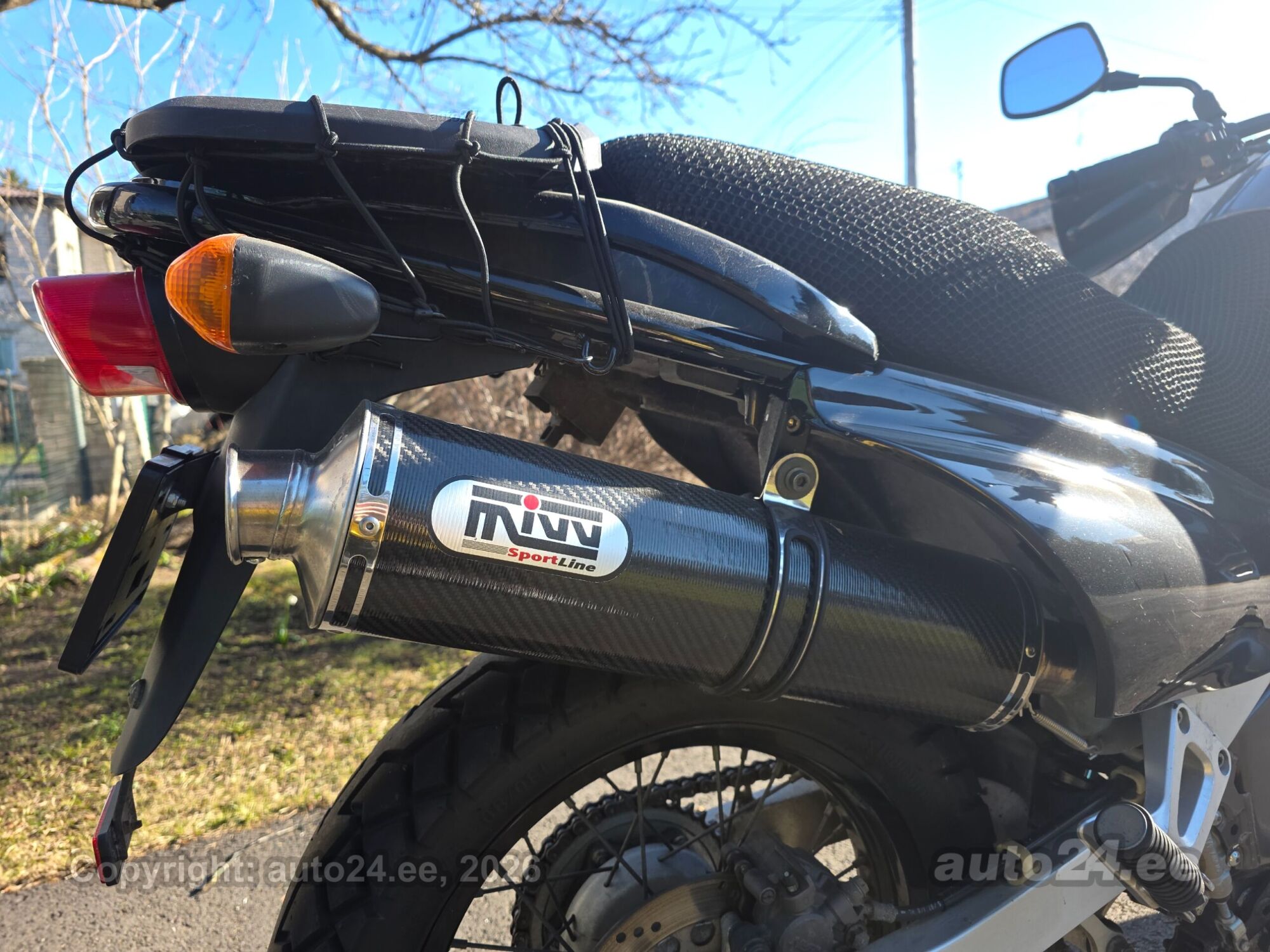 Suzuki XF 650 35kW - auto24.ee