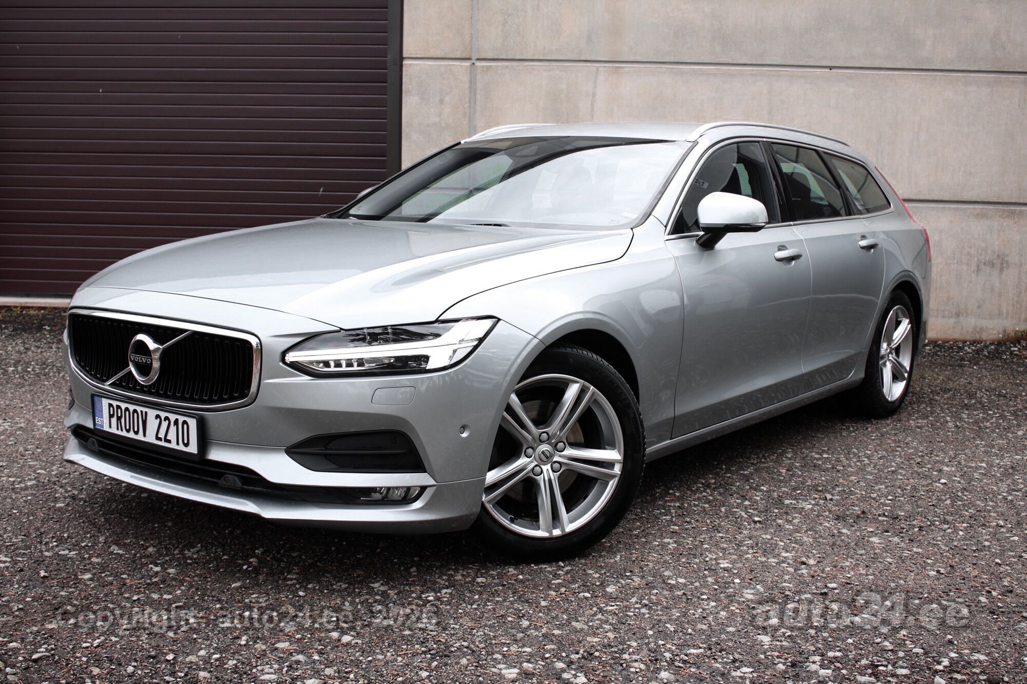 Volvo V90 - 2