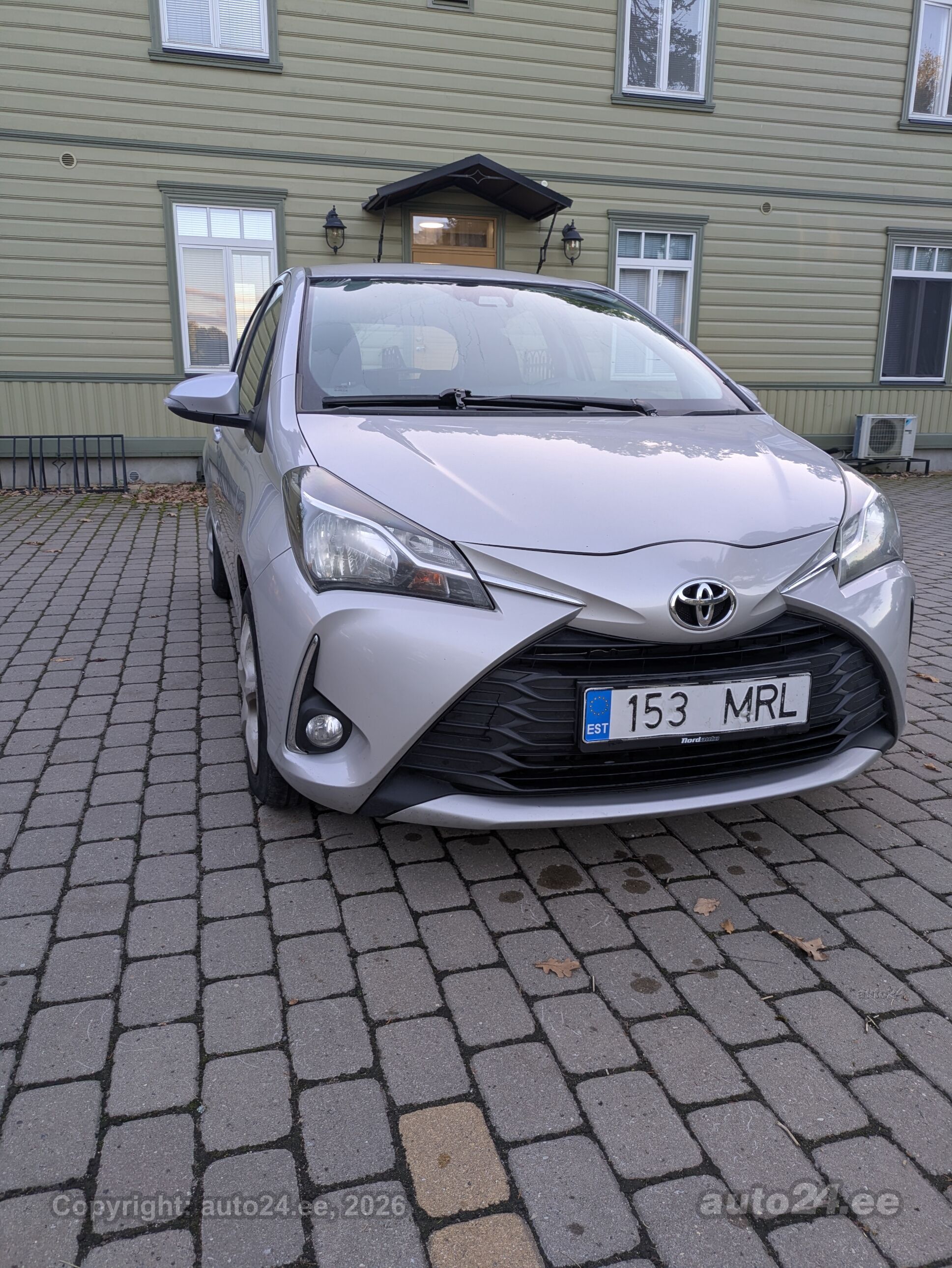 Toyota Yaris - 1