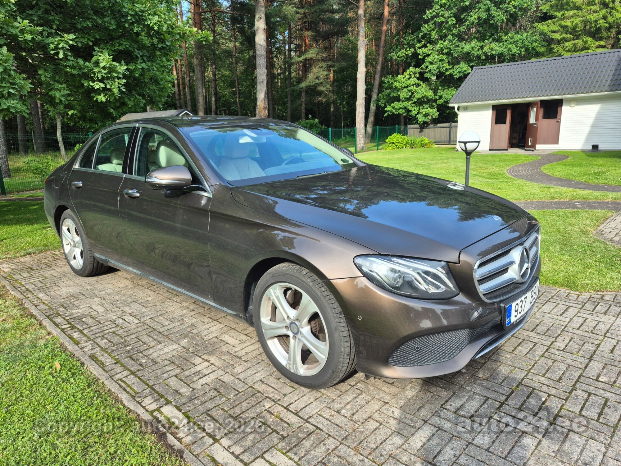 Mercedes-Benz E-sarja E 350 3.0 190kW 2017, kuva 5/9