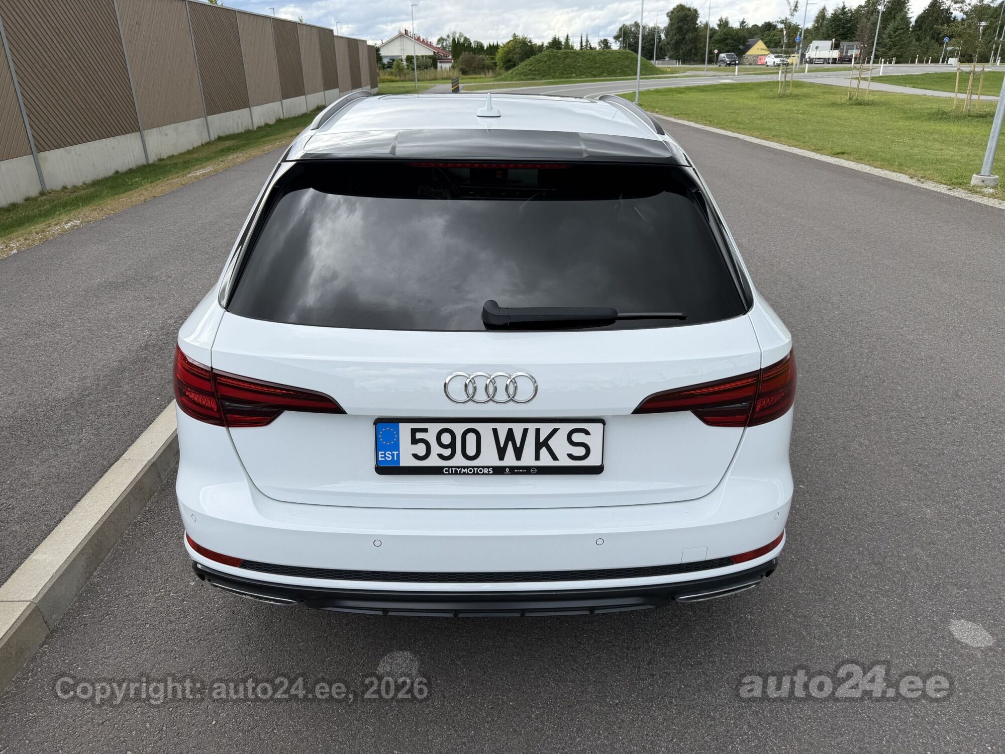 Audi A4 - 4